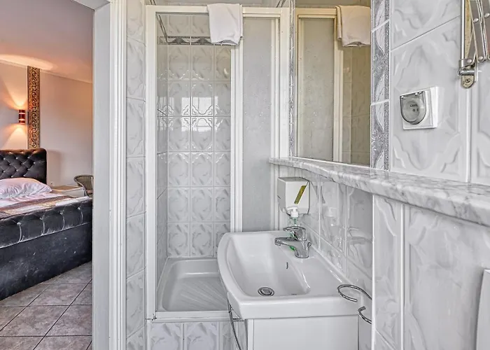 Hexagon - 5d Grzybowo (West Pomeranian)